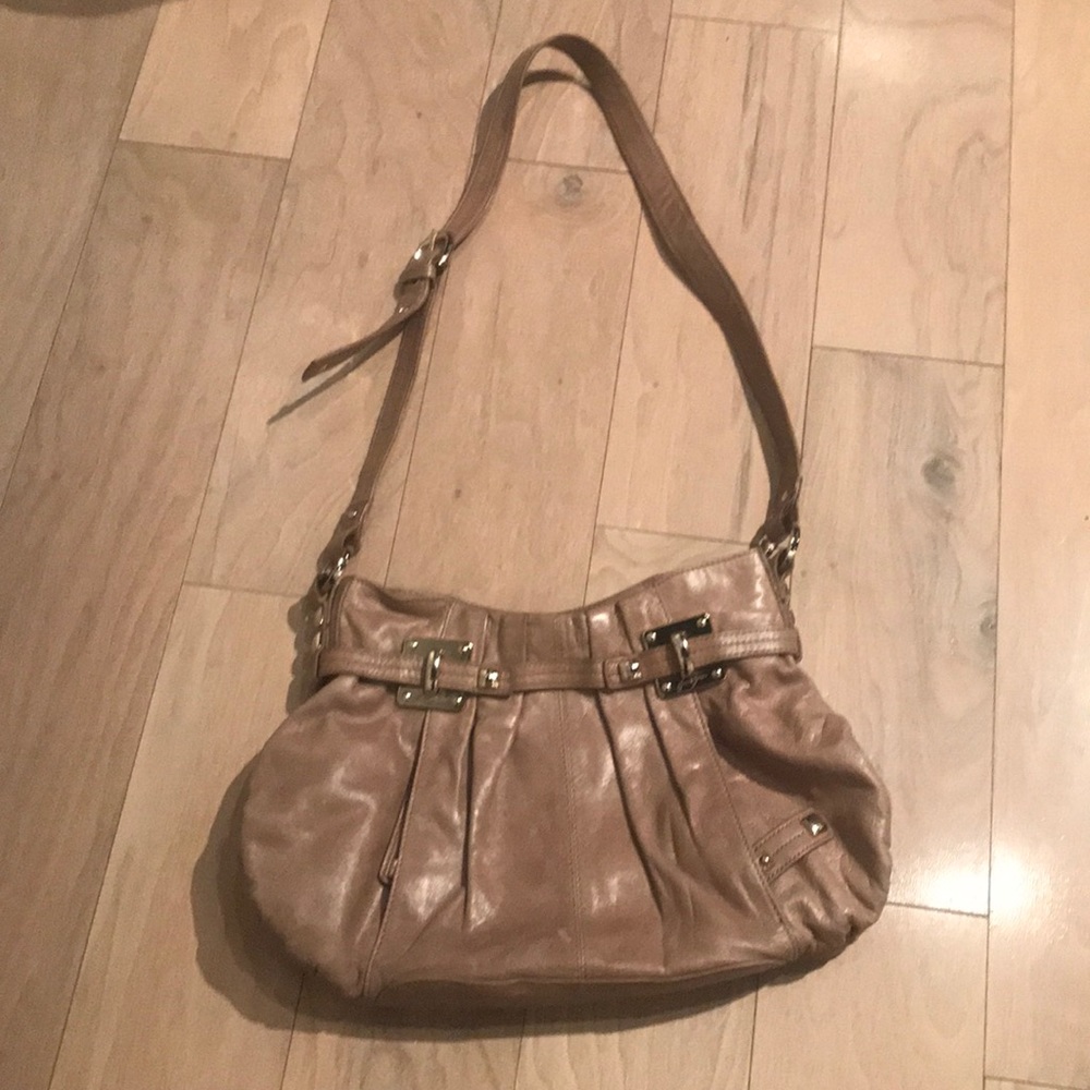 Junior Drake taupe shoulder bag.
